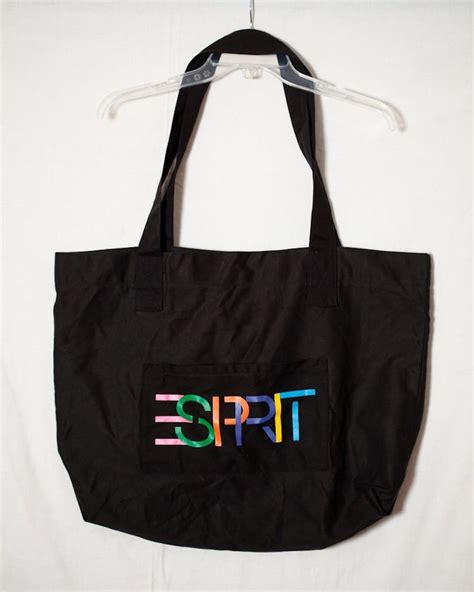 tote bag of the 80s.